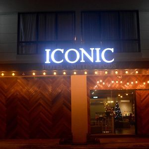 Iconic Suites & Pods Hotel